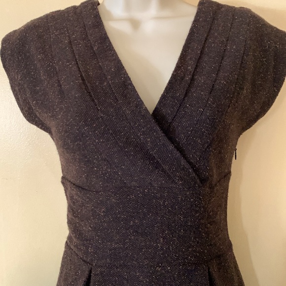 Banana Republic wool/silk blend brown tweed knit dress size 2 - Picture 2 of 10